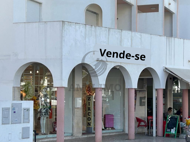 Vende-se (1)